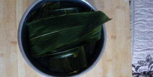 新手包粽子的简易方法,如何快速包粽子?图20