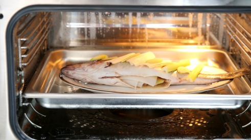 清蒸鲈鱼怎么做,清蒸鲈鱼怎么做好吃又简单图5