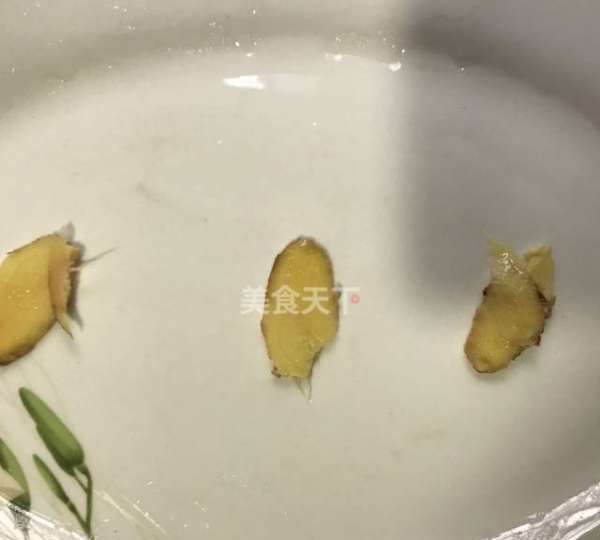 清蒸鲈鱼怎么做,清蒸鲈鱼怎么做好吃又简单图15