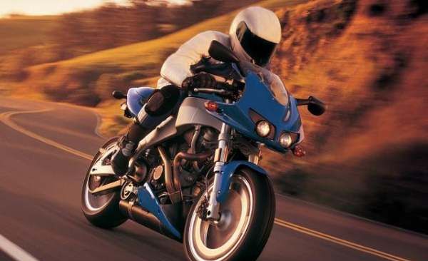 摩托车加什么油,摩托车加不起油是什么原因图8