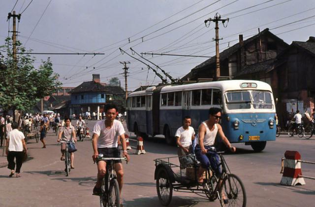 双汇老总万隆近况（太子爷被废双汇走到现在）(2)
