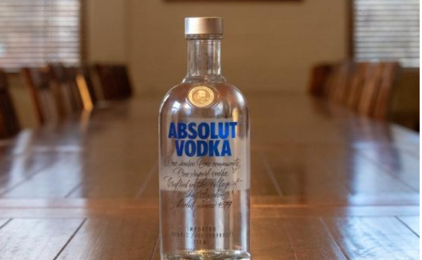 伏特加是什么酒,VODKA是什么酒图1