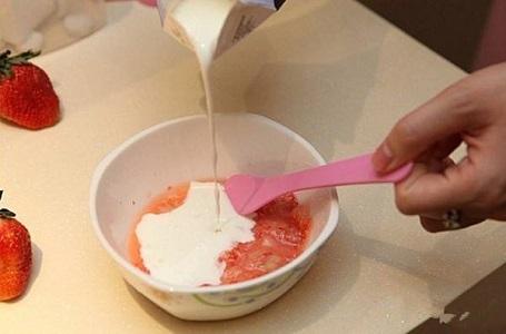 专家教你三种自制面膜（你用过自己自制的面膜吗）(4)