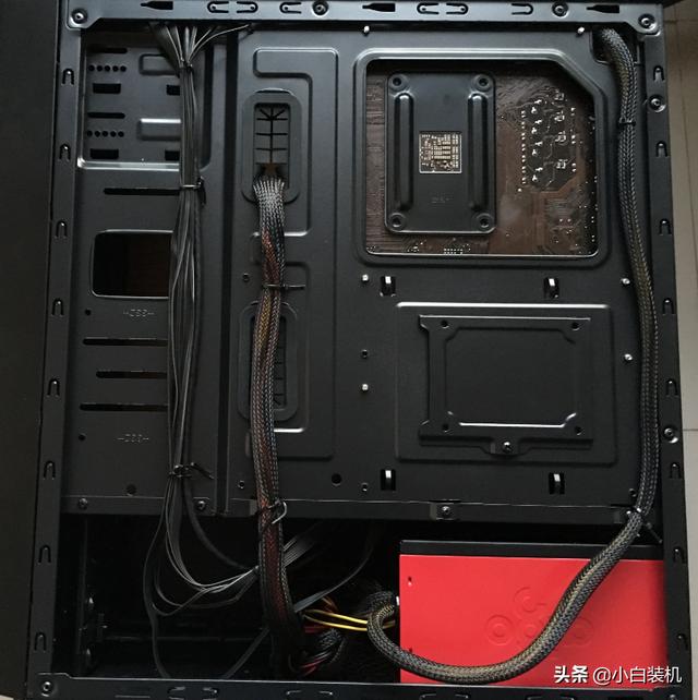 自己装机机箱怎么配（小白装机DIY装机教程）(11)