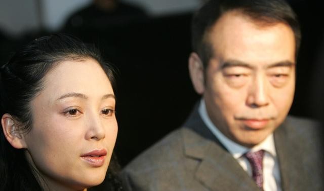 陈凯歌老婆陈红好惨（53岁陈红素颜状态差）