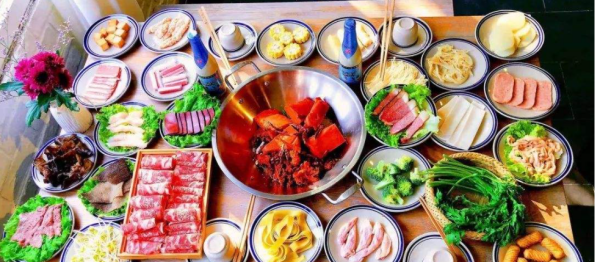 吃火锅要准备哪些食材,涮火锅的必备食材有哪些配菜图1