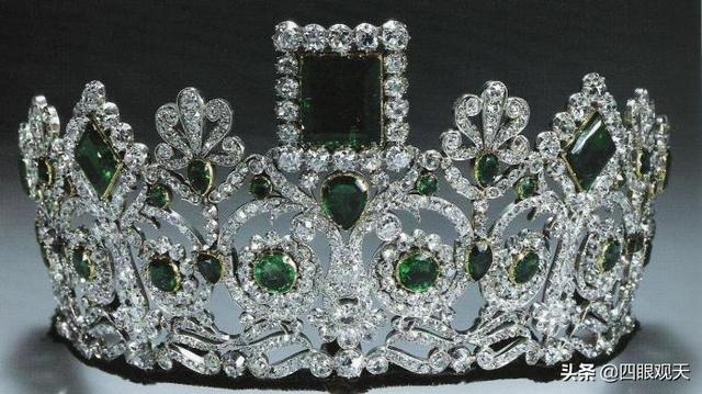 欧洲王室的珠宝王冠（欧洲王室那些blingbling的祖母绿王冠）(14)