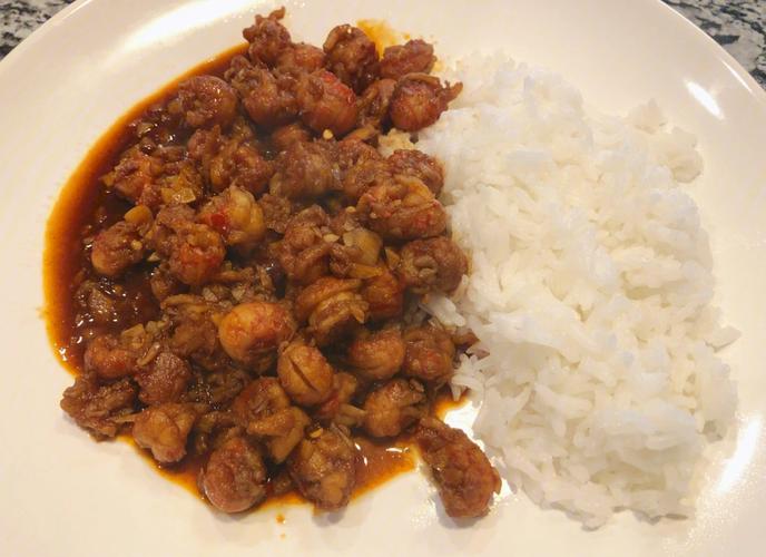 小龙虾盖浇饭做法（家常小龙虾盖浇饭做法）