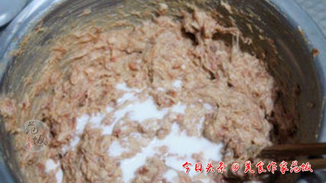 四喜丸子最简单的家常做法（教你四喜丸子的家常做法）(5)