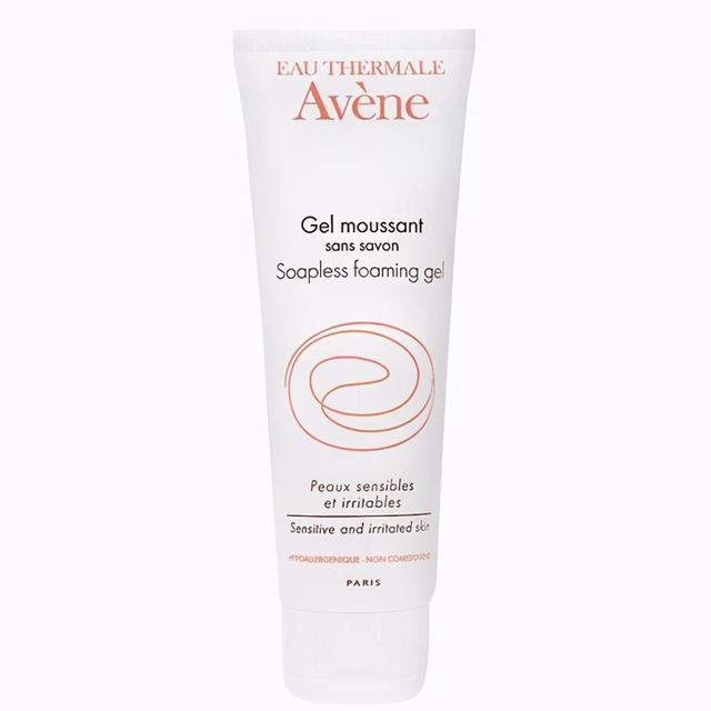 清洁强保湿好的洗面奶推荐（让你的皮肤干净清爽不油腻）(3)