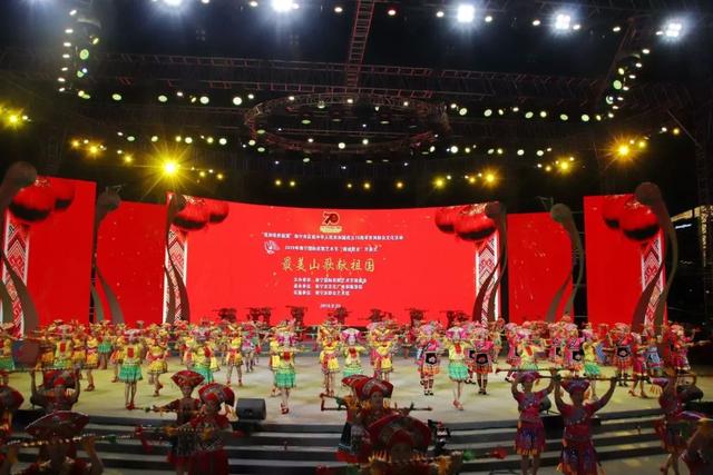 南宁民歌节在哪里举行（动人旋律唱壮乡）(8)