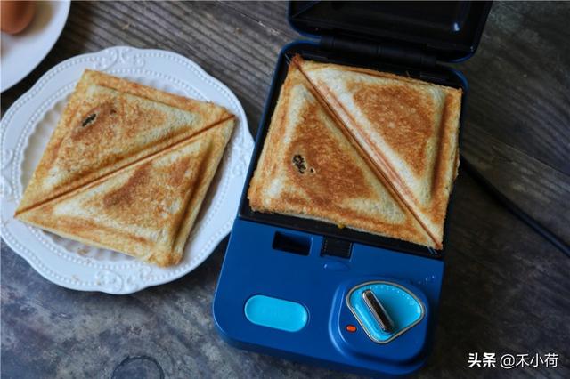 三明治早餐机的使用方法（新晋网红三明治早餐机）(13)