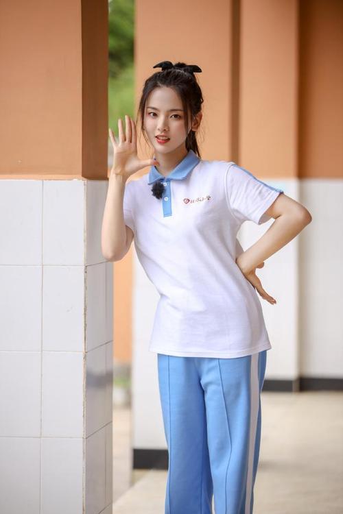 杨超越身高多少