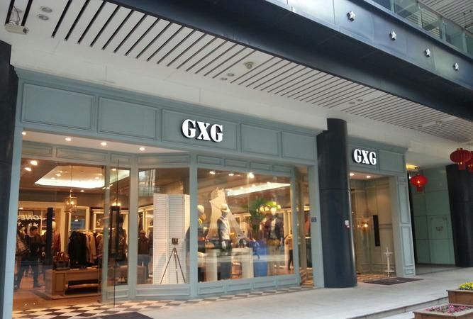 加盟杰克琼斯专卖店得多少钱