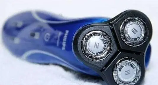 电动剃须刀可以带上飞机,一次性剃须刀可以带上飞机吗图2