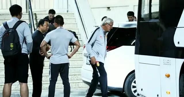 乌龙球什么意思：张琳芃的乌龙球让中国足球进入新时期图2