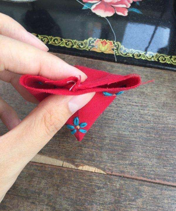 怎么做香包简单又好看,香囊的制作方法图12