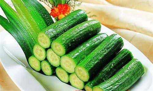 黄瓜在一天中哪个时间段吃最好
