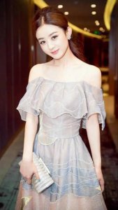 ​赵丽颖整容前（赵丽颖11年前综艺旧照流出）