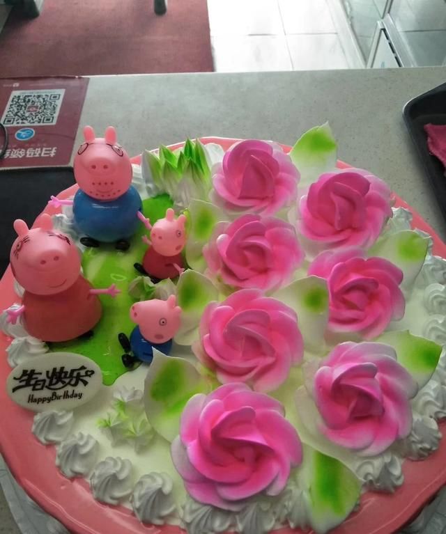 6英寸是多少厘米蛋糕够几个人,10寸蛋糕有多大够几个人吃12个人够吗?图6