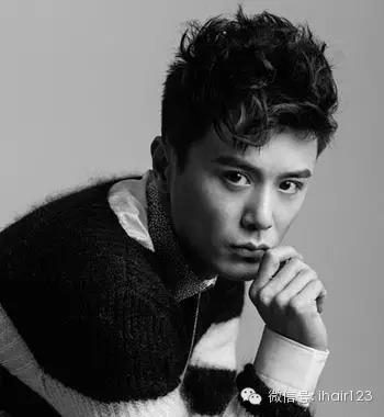 男生短发发型成熟干净帅气（12款短发男生帅气发型）(11)