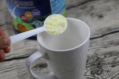 ​青少年奶粉哪个牌子好 青少年奶粉哪个牌子好以下品牌奶粉真正适合青少年