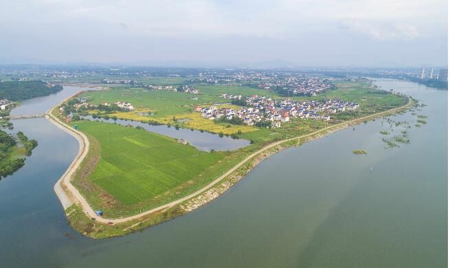 屈原投江的汨罗江在哪个省