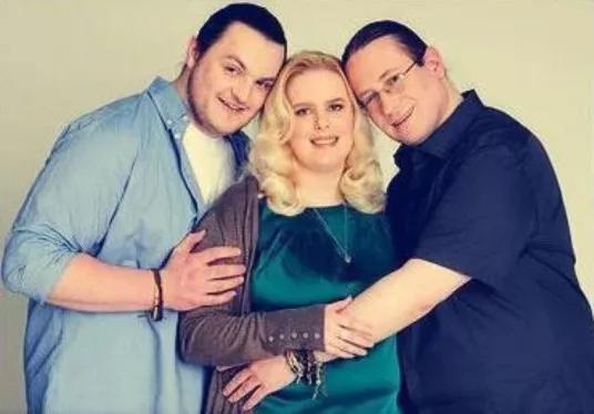 一妻多夫制度真相（一妻多夫制究竟可不可行）(2)