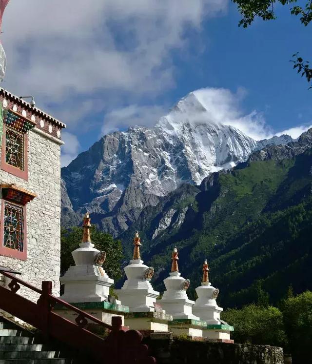 成都自驾四姑娘山旅游攻略 自驾川西行成都(3)
