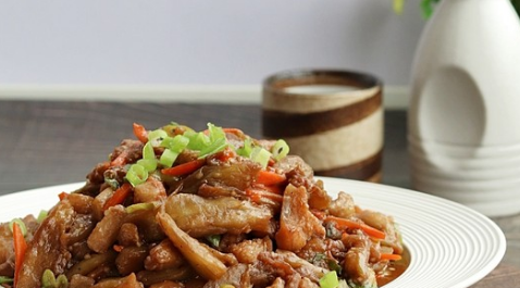 炒肉的菜有哪些,肉应该和什么菜一起炒更好吃图11