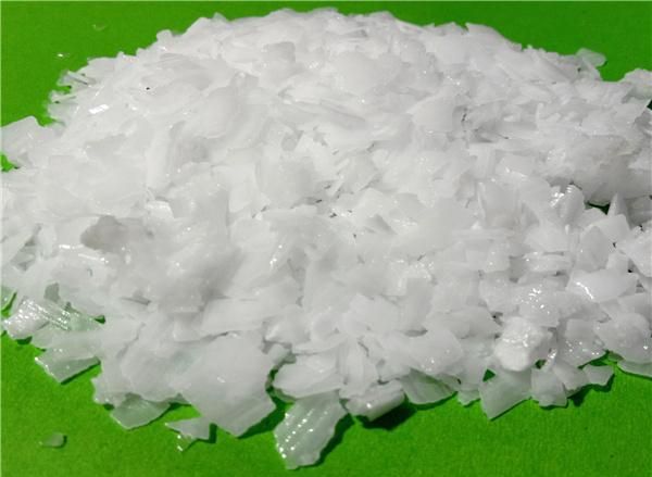 烧碱，纯碱，小苏打各是什么，急