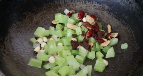 莴笋的做法大全家常菜窍门(藕的做法大全家常菜窍门)-第2张图片-