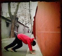 倒立着喝水水还会到胃里去吗,宇航员在太空中吃的食物会在身体里面有重力反应吗?图10