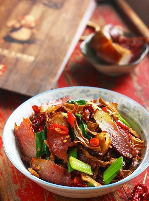 怎样做腊肉最好吃视频