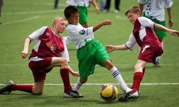 一场足球赛多少分钟,正规足球比赛一场多少分钟图2