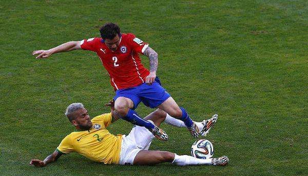 一场足球赛多少分钟,正规足球比赛一场多少分钟图6