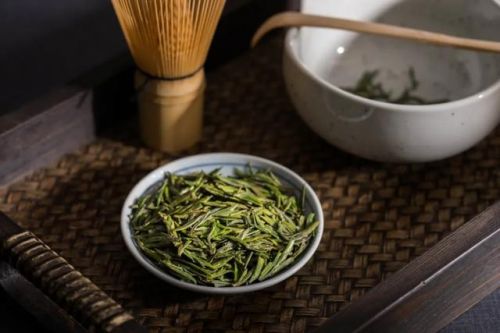 于丹趣品人生的经典句子(于丹趣品人生 于丹)-第1张图片-