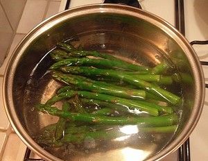 白钓芦笋怎么做