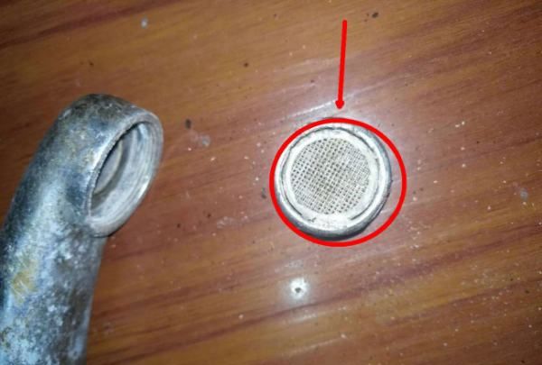 水龙头出水口滤网嘴怎么拆卸,这个水龙头的过滤嘴怎么拆下来的图7