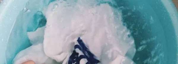衣服泡多久洗最好,洗衣粉洗衣服浸泡多长时间好图1