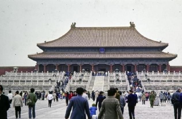 紫禁城是哪个朝代建的