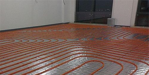 暖气不热暖气片里有黑水和黄水需要排干净吗