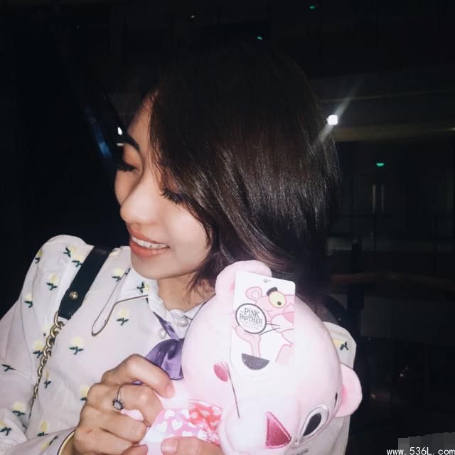 毕滢家庭背景曝光如此显赫？毕滢个人资料曝光怎么当上经纪人的？