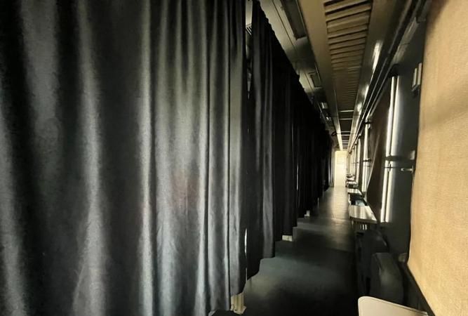 火车硬座晚上什么时候熄灯