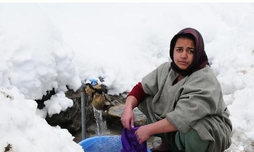 冬天晒衣服结冰怎么办,衣服结冰了怎么办?图3