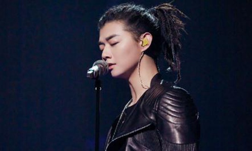 陈露是谁个人资料深扒 微博发文谈与霍尊9年恋情曝男方约炮出轨