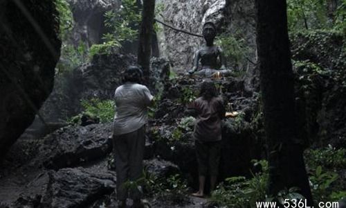 灵媒泰国恐怖片在线观看 讲了什么故事2021哪里可以看