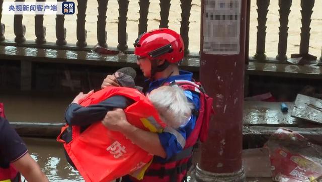 湖南暴雨致严重洪灾（湖南洞口暴雨致部分民房被淹）(3)