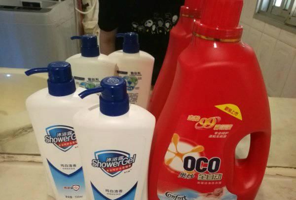 地铁可以带洗洁精，洗发水，沐浴露之类的东西吗