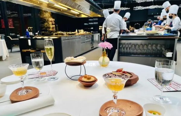 成都米其林餐厅有哪些,米其林餐厅中国有几家在哪图8